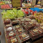 [vic]-strawberries-2x-500g-for-$3-@-saccas-fine-foods,-blackburn-north