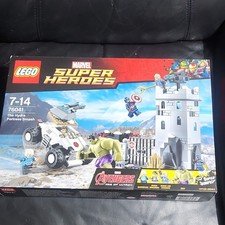 LEGO Marvel Super Heroes Hydra Fortress Smash Set (76041) 405pcs Age 7-14