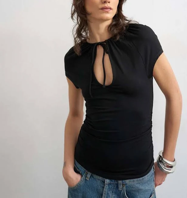 50% off | Topshop Keyhole Detail Top