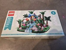 LEGO Tropical Rainforest Diorama 40782 299 pcs 12+ Limited Edition Box