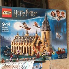 11% off | LEGO Harry Potter: Hogwarts Great Hall (75954)